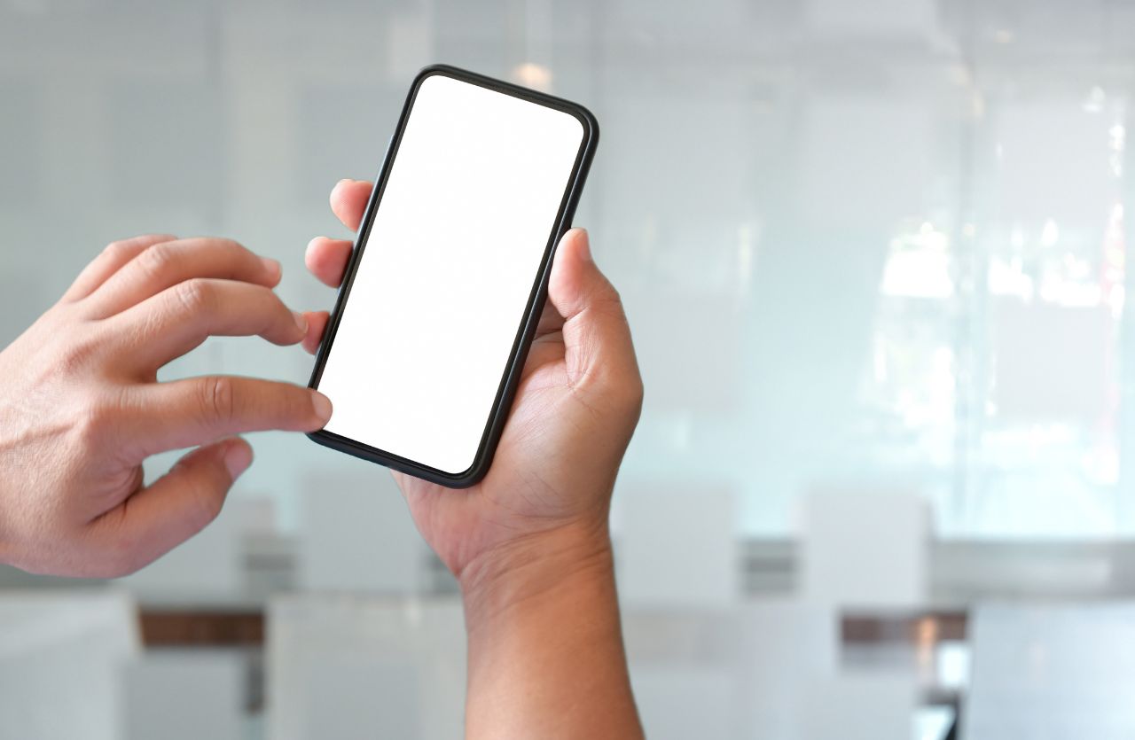 Berapa harga service tombol volume HP? Temukan informasi lengkap mengenai biaya perbaikan, ciri-ciri kerusakan, serta solusi terbaik untuk memperbaikinya di sini!